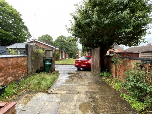 Garden/ Parking