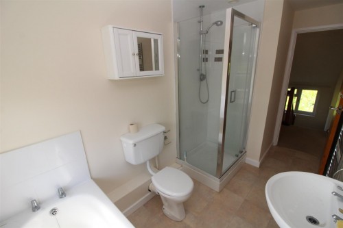 Main Bathroom View 2.JPG