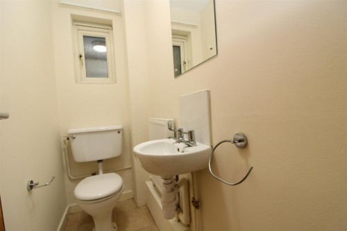 Cloakroom.JPG Cloakroom.JPG