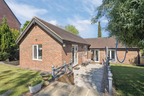 Poplar Close, Simpson, Milton Keynes - Photo 18