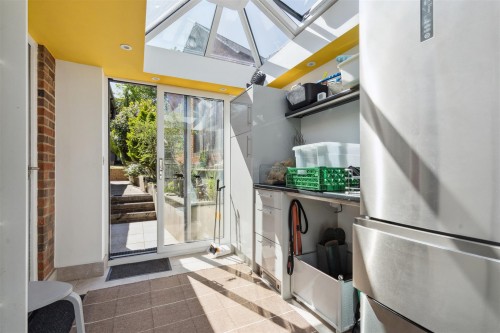 Poplar Close, Simpson, Milton Keynes - Photo 8