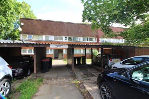 Front & Parking.JPG
