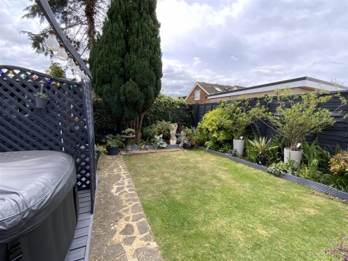 Claremont Avenue, Stony Stratford, Milton Keynes - Photo 9