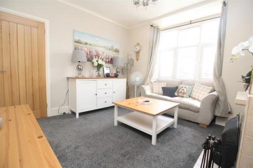 Staple Hall Road, Bletchley, Milton Keynes - Photo 2
