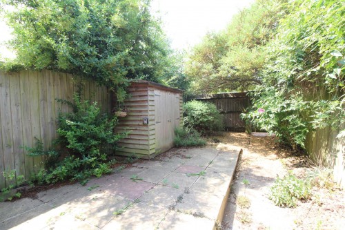 Garden.JPG Garden.JPG
