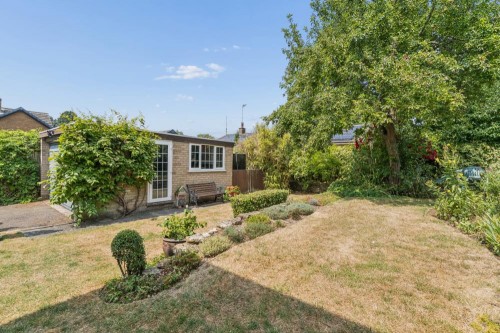 Main Road, Shutlanger, Towcester - Photo 21