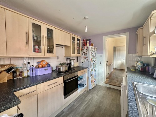 119 Newport Road, New Bradwell, Milton Keynes, MK13 0AJ - Photo 4