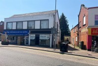 Click the photo for more details of Flat 3, 6, Milton Keynes, London Road